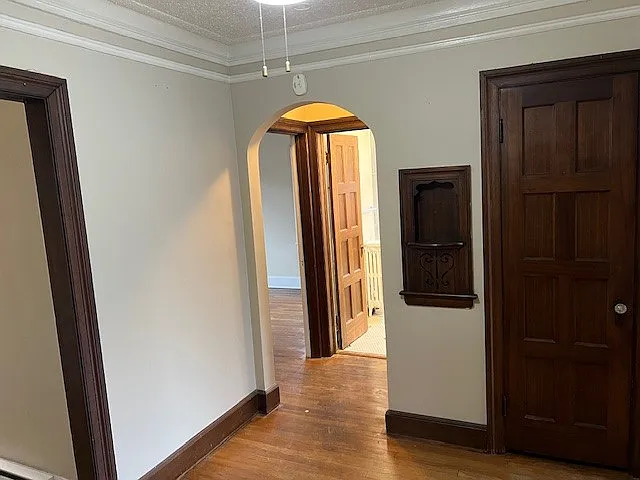 3002 Woodland Ave — Photo 5