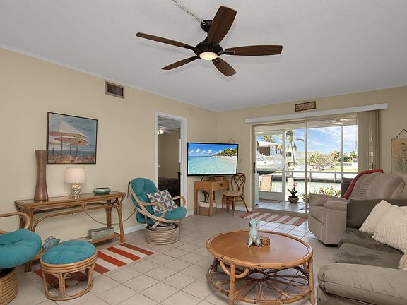3rd image of 389 Anglers Dr #104