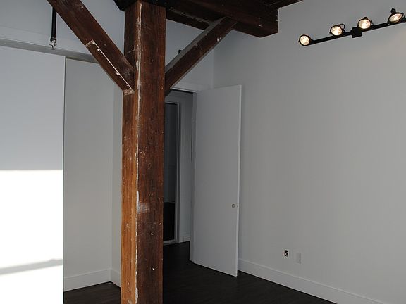 5th image of 69 Clifton Pl #4PHF