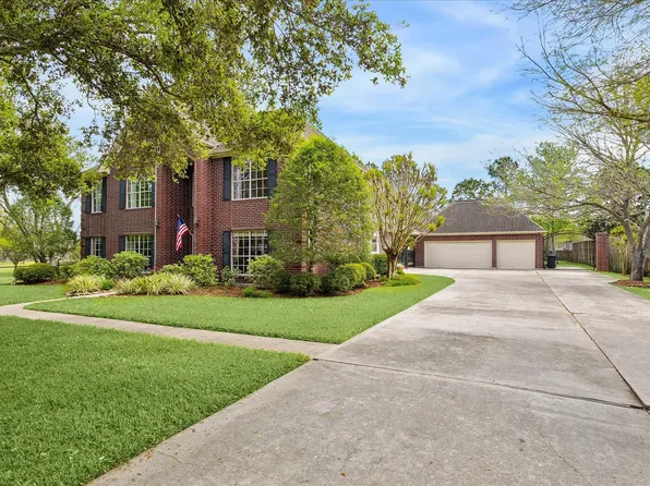805 Murphy Ln, Friendswood, TX 77546
