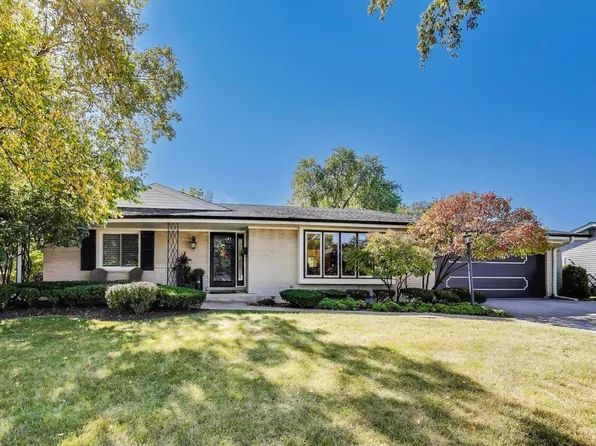 535 King Ln, Des Plaines, IL 60016