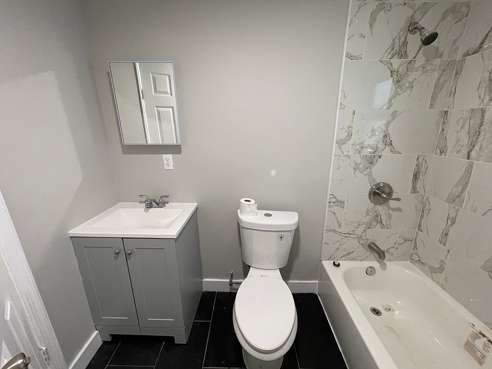 1st image of 88 Columbia Ave #2