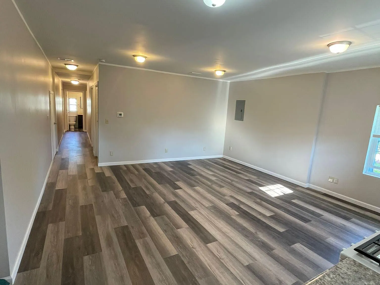 2 bed, 800 sqft, $1,100 — Photo 4