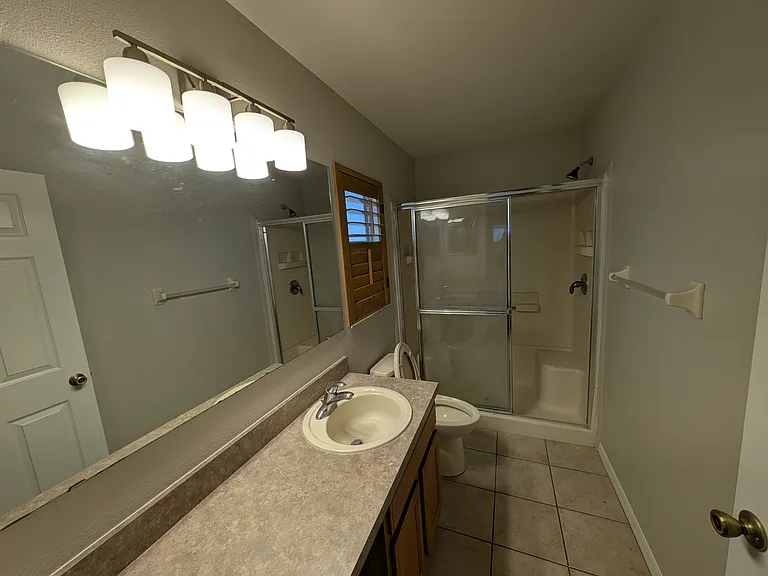 4223 Donnington Dr — Photo 10
