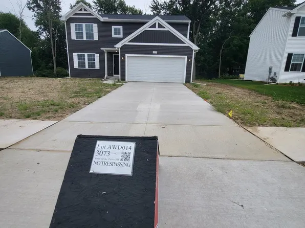 3073 Wren Spike Dr, Grandville, MI 49418