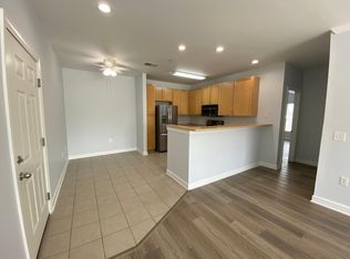 2820 Bloomfield Ln UNIT 303, Wilmington, NC 28412