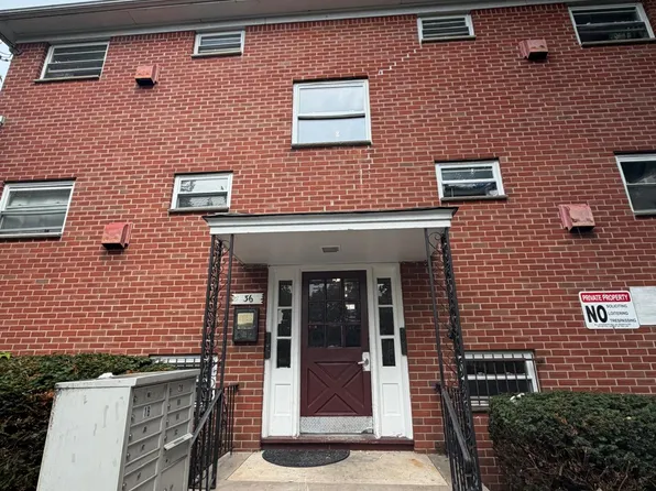 36 Smith St APT 1B, Irvington, NJ 07111