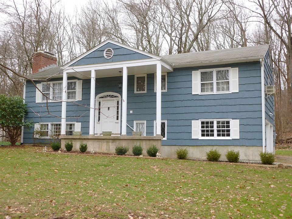 South Wilton Spacious Home