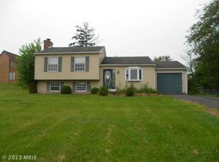 606 Rivershore Ct, Edgewood, MD 21040