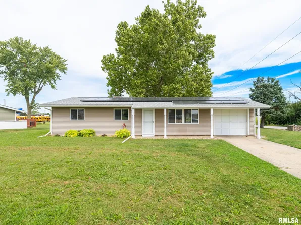 1201 Eagle Ave, Washington, IL 61571