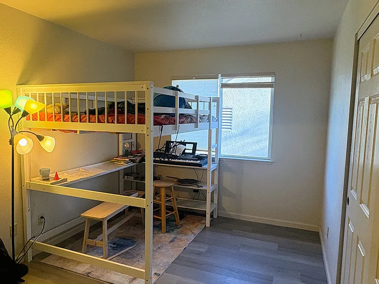 8793 Hirasaki Ct — Photo 14