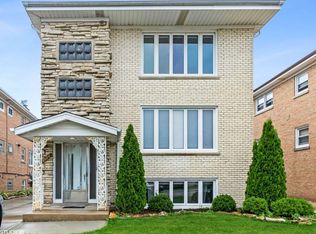 8604 W Carmen Ave, Harwood Heights, IL 60706