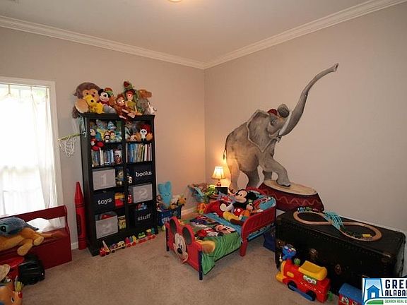 4th image of 4678 Chris Dr
