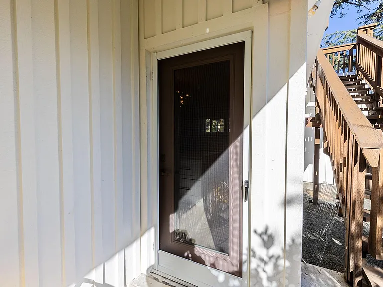 1081 Evans Ave #1 — Photo 7
