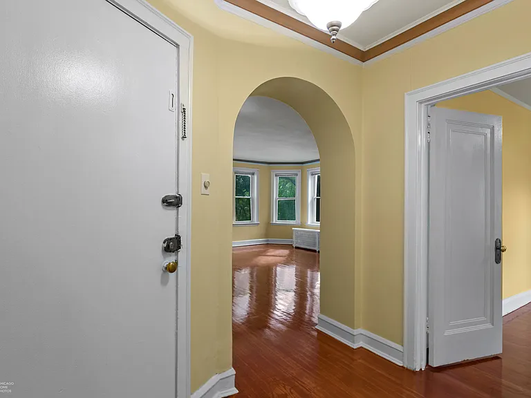 6726 N Bosworth Ave #1S — Photo 26