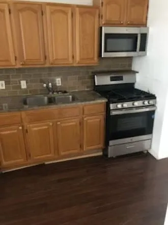 Building Photo - 2543 Grays Ferry Ave #2