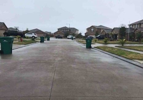 Exterior Neighborhood (street photo)