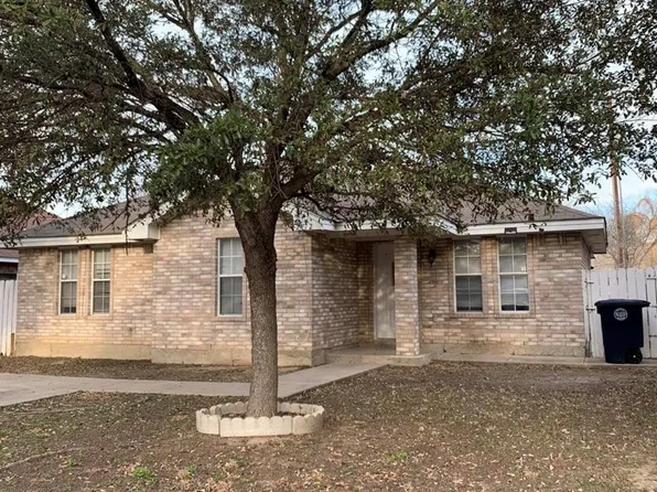 1472 Timber Valley Dr, Eagle Pass, TX 78852