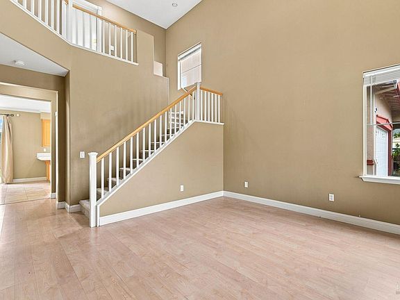 2nd image of 2896 Blacktail Street