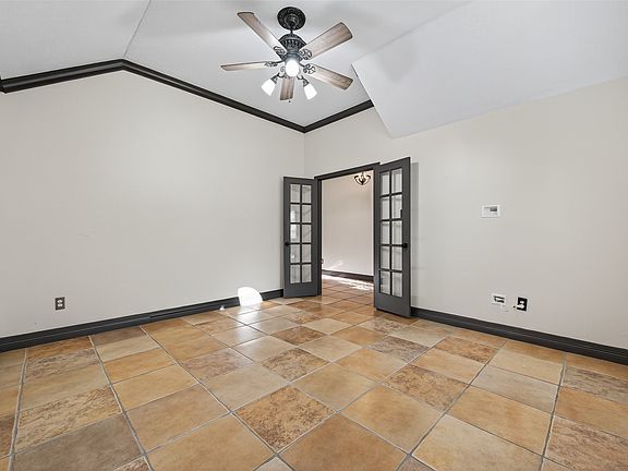 4th image of 23410 Stratsborough Dr #23410