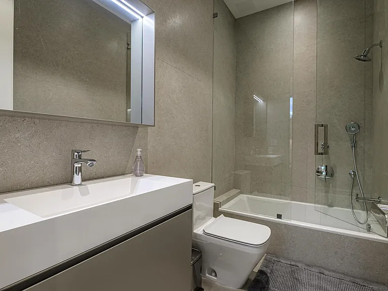 401 Royal Plaza Dr — Photo 45