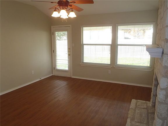 5th image of 14700 Springs Edge Dr