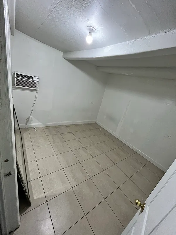 Property for Rent 2x1 — Photo 4