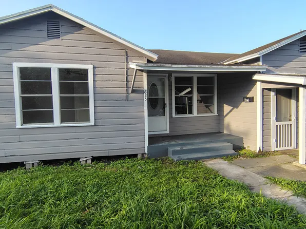 625 W Avenue D, Kingsville, TX 78363