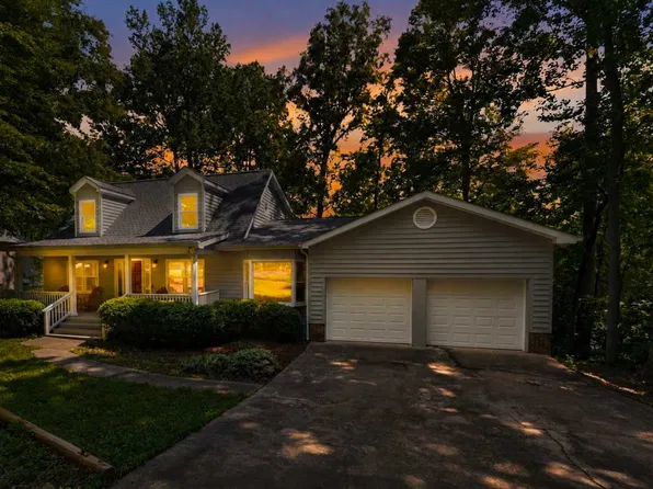 (undisclosed Address), Denver, NC 28037