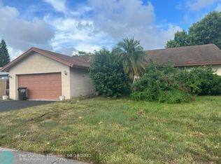 9291 Gettysburg Rd, Boca Raton, FL 33434