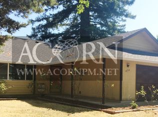 4154 Jessen Dr, Eugene, OR