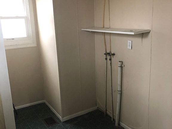 3rd image of 100 Gilbert Ave