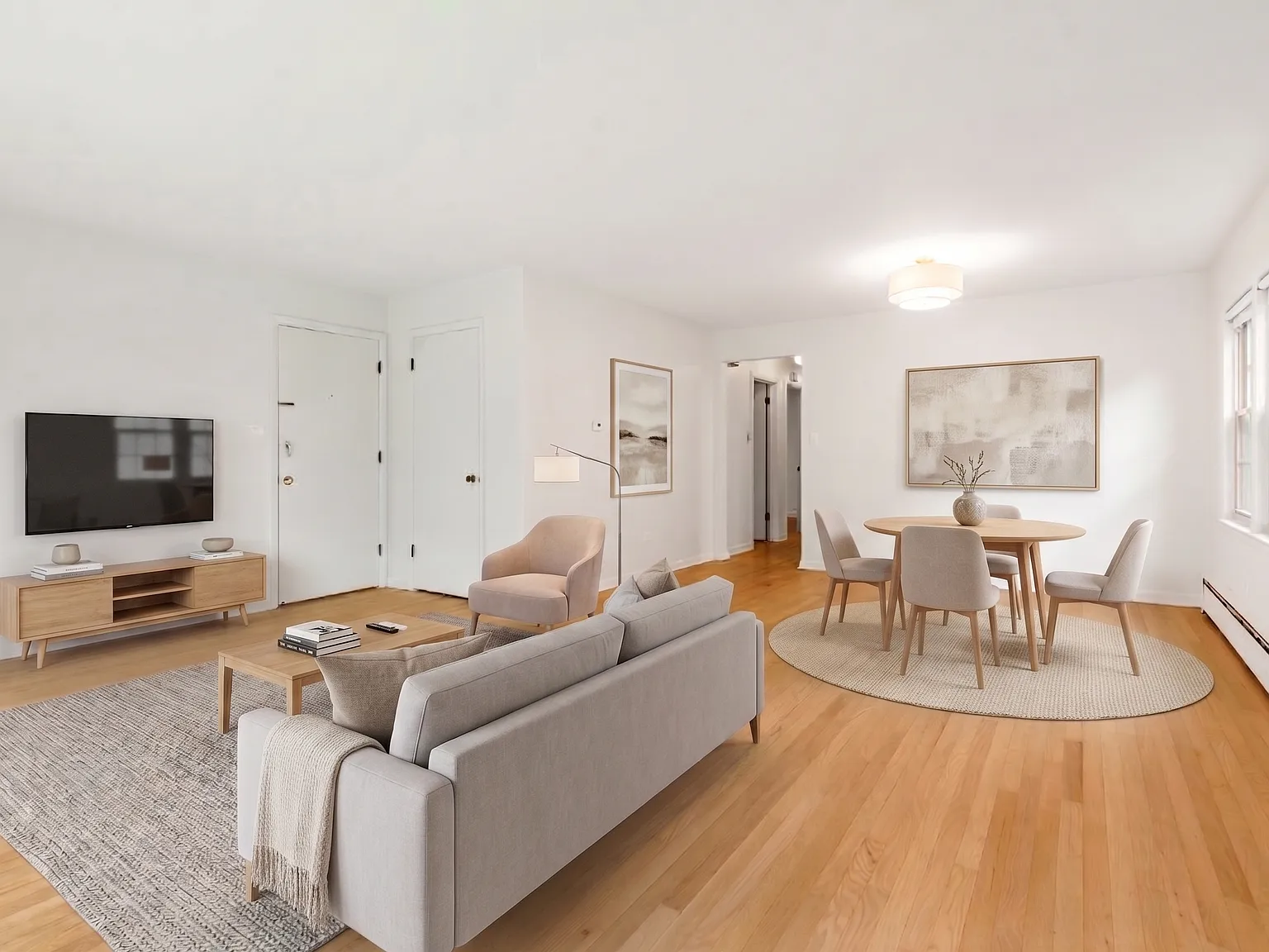 3 bed, 1.5 bath, 1400 sqft, $2,450 — Photo 3