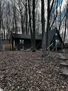 2101 W 18th Rd, Mesick, MI, 49668