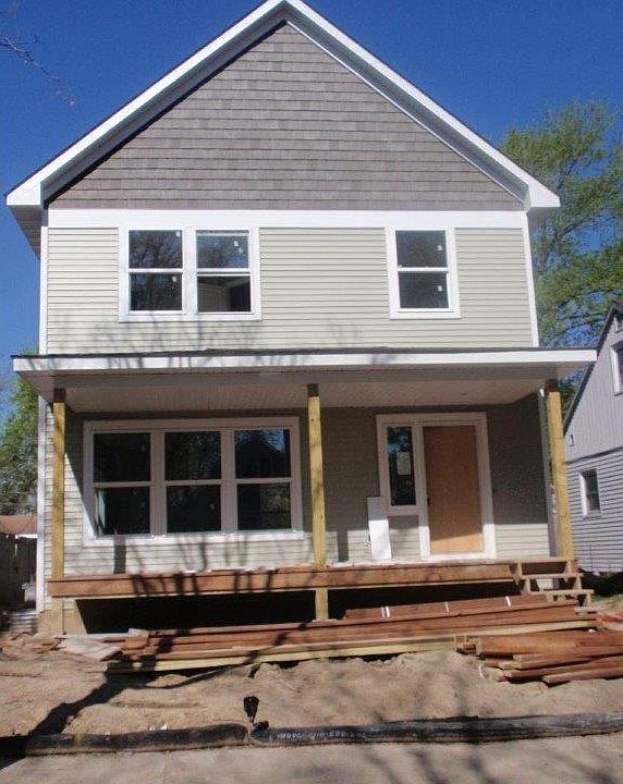 1st image of 3211 Sheridan Ave N
