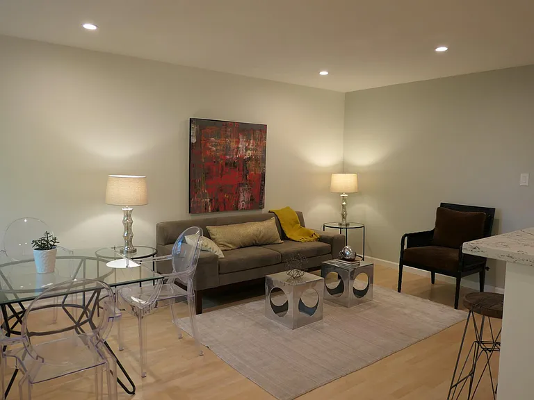 1623 Alcatraz Ave #C — Photo 3
