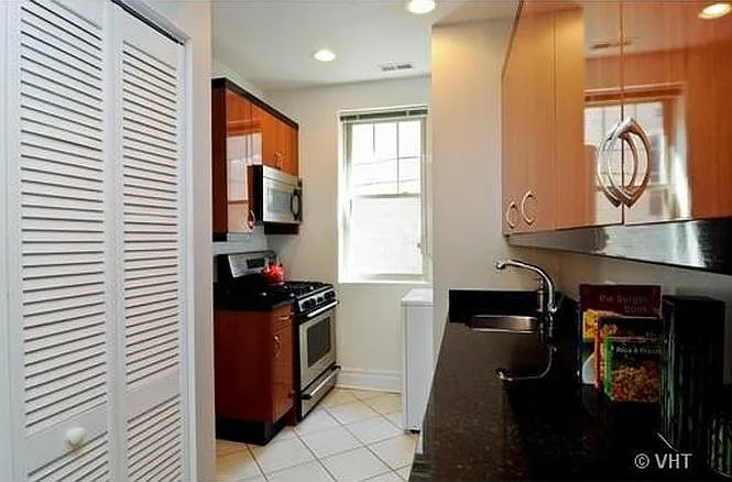 3137 W Palmer Blvd #2 — Photo 5