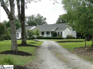 2130 E Blackstock Rd, Roebuck, SC 29376