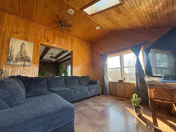 5th image of 56 South Road