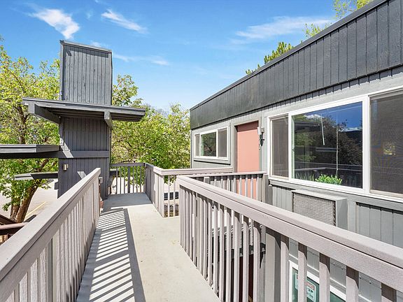3rd image of 704 Mohawk Dr #710-8