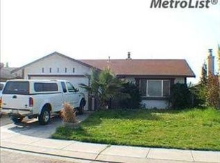 1336 7th St, Ripon, CA 95366