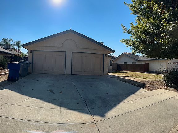 garage for two cars