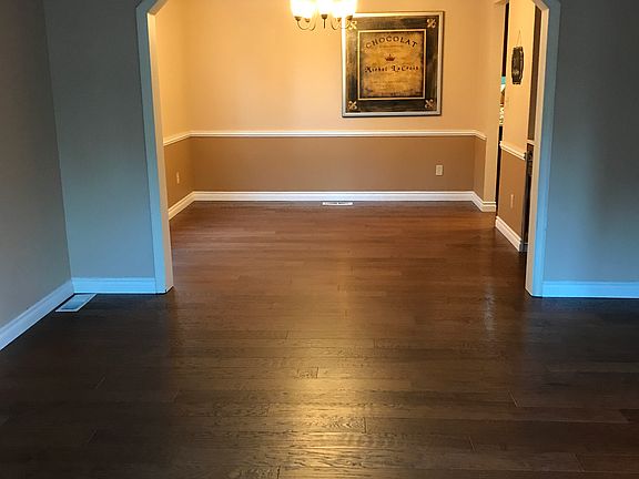 3rd image of 7990 Schoolhouse Ave