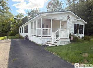 176 High Acres Dr, Bemus Pt, NY 14712