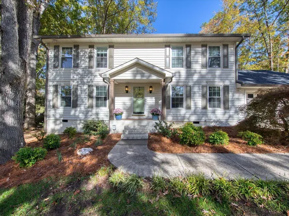 100 Queensferry Rd, Cary, NC 27511