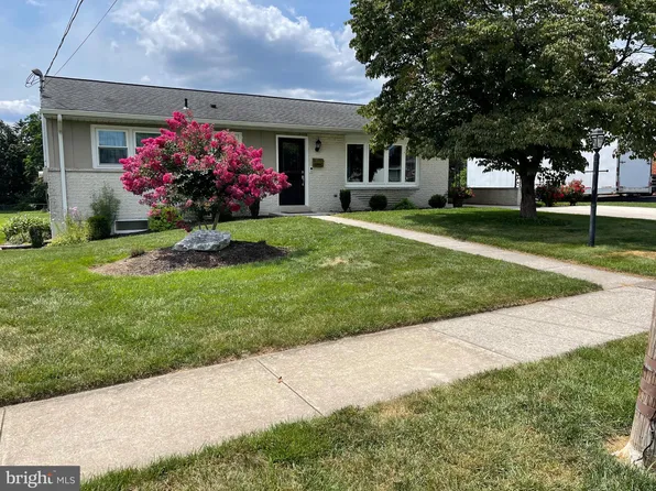 560 N 67th St, Harrisburg, PA 17111