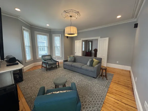 1 Pickering Ave, Roxbury, MA 02119