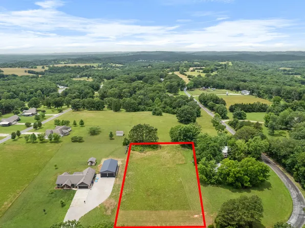 605 Hulls Ford Road, Taneyville, MO 65759