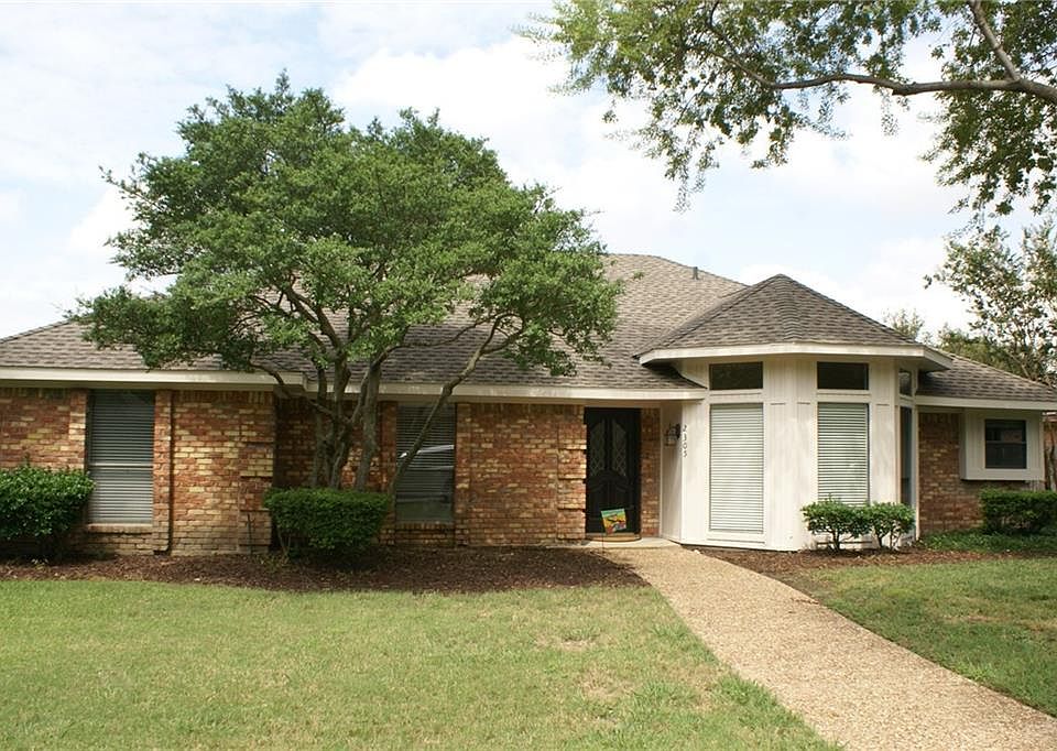 1st image of 2305 Concho Dr