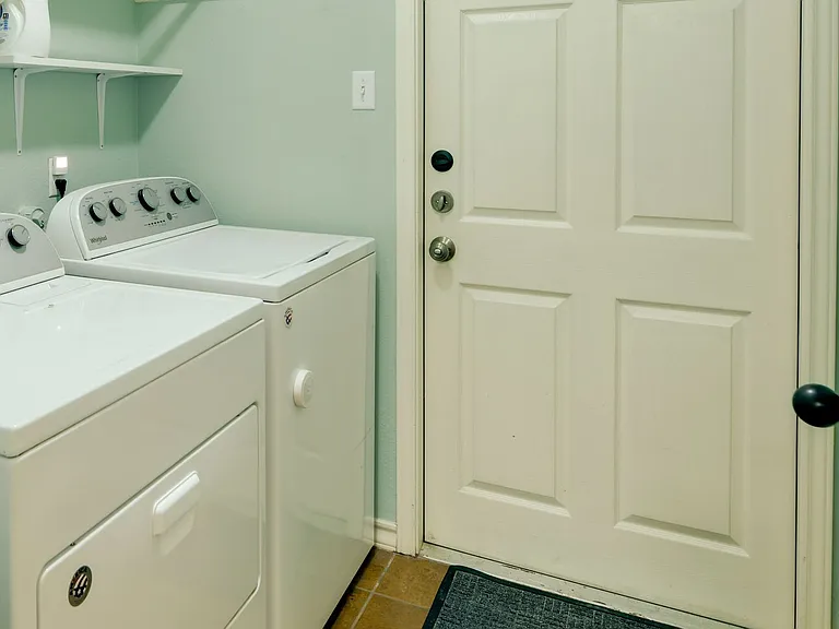 Laundry Room Cabinet